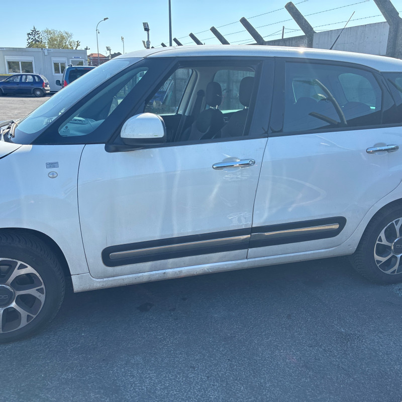 FIAT 500L PHASE 1 1.4i - 16V Photo n°21