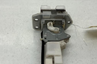 Serrure de coffre OPEL AGILA B Photo n°1