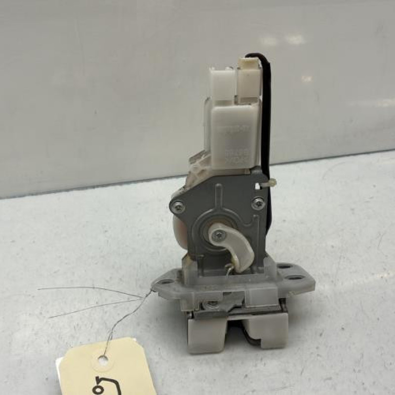 Serrure de coffre OPEL AGILA B Photo n°4