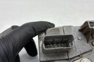 Serrure avant droit PEUGEOT 206