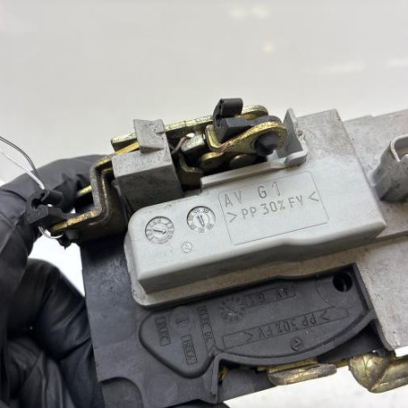 Serrure avant gauche PEUGEOT 206