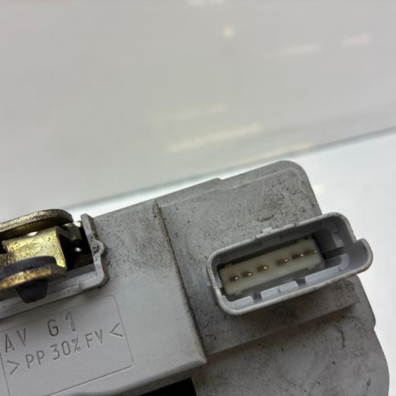 Serrure avant gauche PEUGEOT 206 Photo n°3