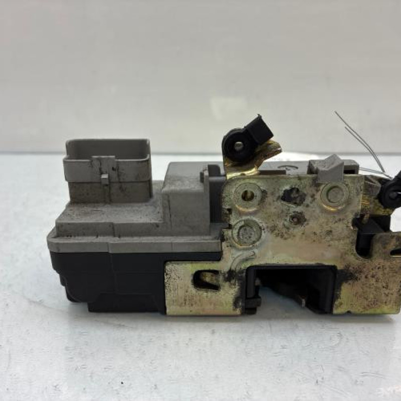 Serrure avant gauche PEUGEOT 206 Photo n°4