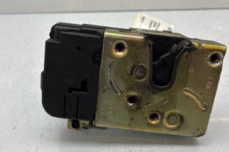 Serrure avant gauche PEUGEOT 206