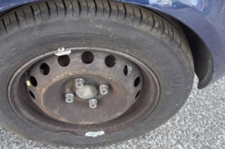 Bouton de coffre RENAULT CLIO 2