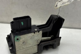 Serrure avant droit FORD FIESTA 5