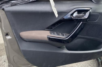 Bras essuie glace arriere PEUGEOT 2008 1