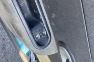 Bras essuie glace arriere RENAULT CLIO 3