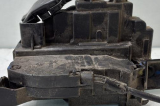 Serrure avant gauche RENAULT CLIO 3