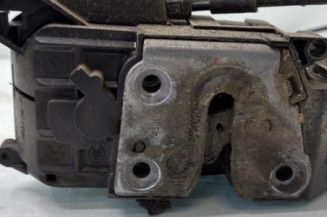 Serrure avant gauche RENAULT CLIO 3