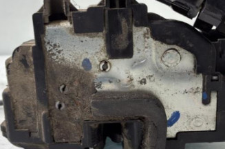 Serrure avant gauche RENAULT CLIO 3