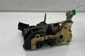 Serrure avant droit RENAULT TWINGO 1