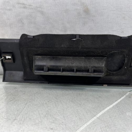 Bouton de coffre PEUGEOT 206+ Photo n°1