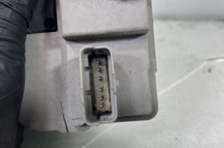 Serrure avant gauche PEUGEOT 206+