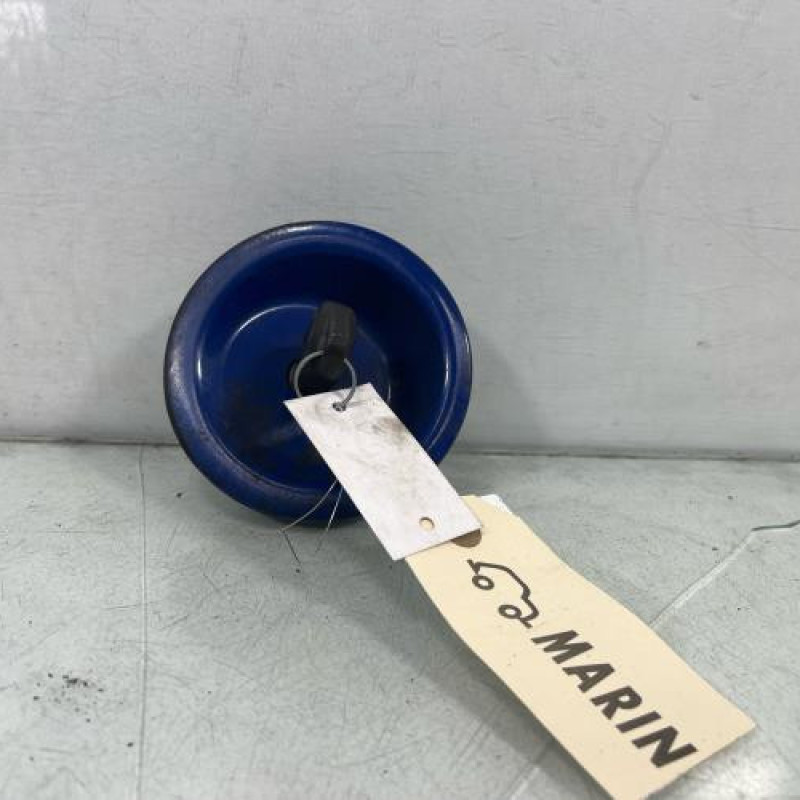 Bouchon de carburant PEUGEOT PARTNER 1 Photo n°1