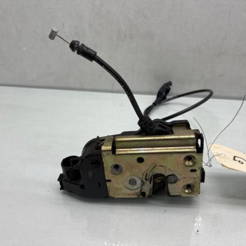 Serrure avant droit RENAULT SCENIC 2 Photo n°1