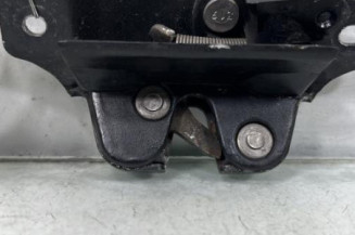 Serrure de coffre PEUGEOT 206+