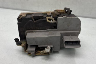 Serrure avant droit PEUGEOT 306