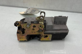 Serrure avant droit PEUGEOT 306