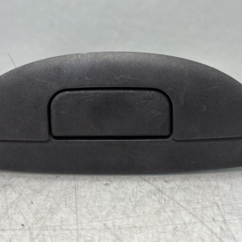 Bouton de coffre RENAULT SCENIC 1 Photo n°1