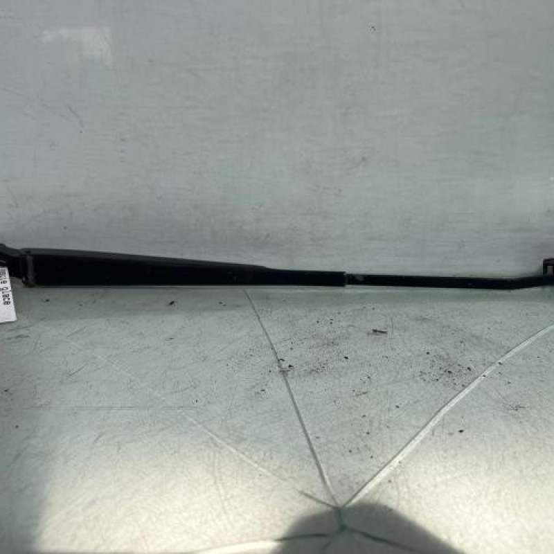 Bras essuie glace avant gauche DACIA LOGAN 1 Photo n°1