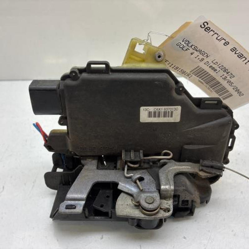 Serrure avant gauche VOLKSWAGEN GOLF 4 Photo n°1