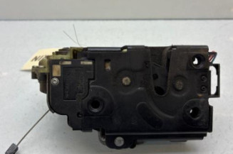 Serrure avant gauche VOLKSWAGEN GOLF 4