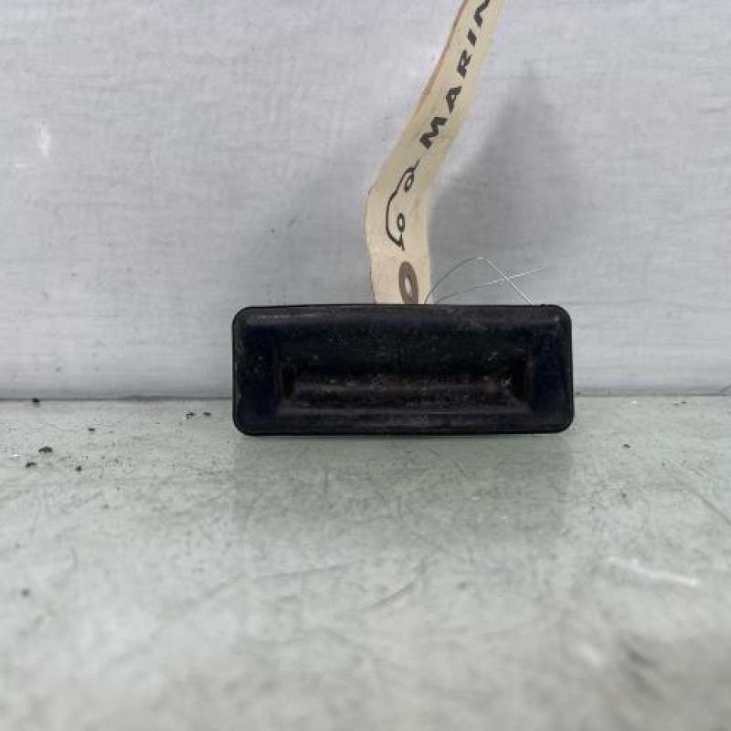 Bouton de coffre VOLKSWAGEN GOLF 5 Photo n°1