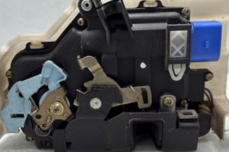 Serrure avant gauche VOLKSWAGEN TOURAN 1