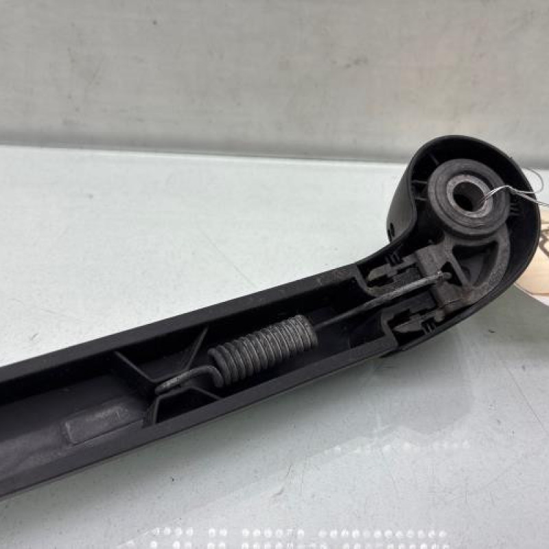 Bras essuie glace arriere AUDI Q2 Photo n°3