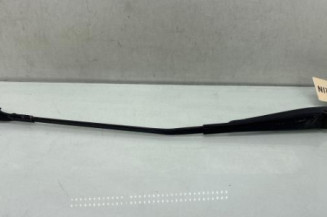 Bras essuie glace avant droit AUDI Q2 Photo n°1