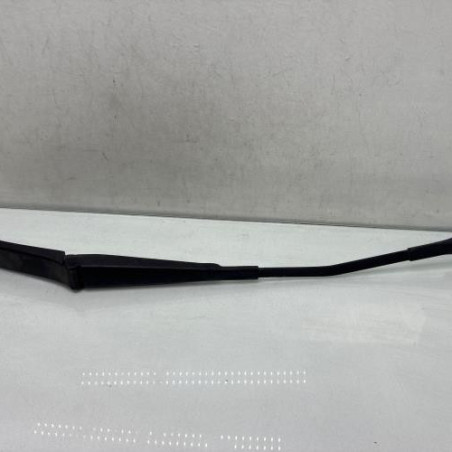 Bras essuie glace avant gauche AUDI Q2 Photo n°1