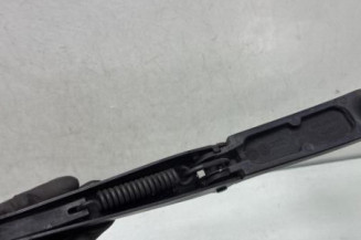 Bras essuie glace avant gauche AUDI Q2