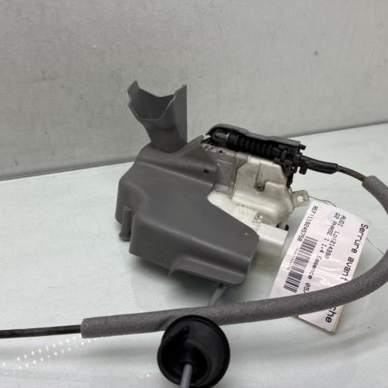 Serrure avant gauche AUDI Q2 Photo n°2