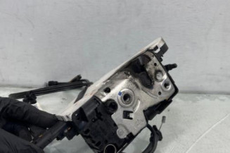 Serrure avant droit PEUGEOT 207