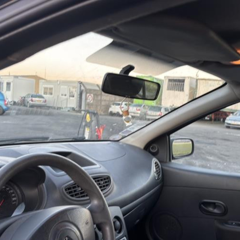 Bras essuie glace arriere RENAULT CLIO 3 Photo n°16