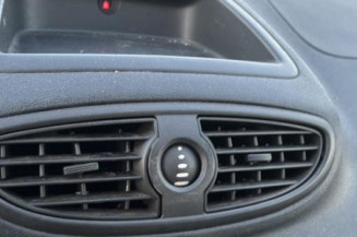 Bras essuie glace arriere RENAULT CLIO 3