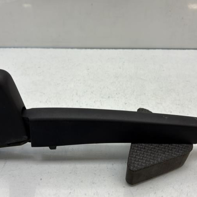 Bras essuie glace arriere DACIA DUSTER 2 Photo n°1