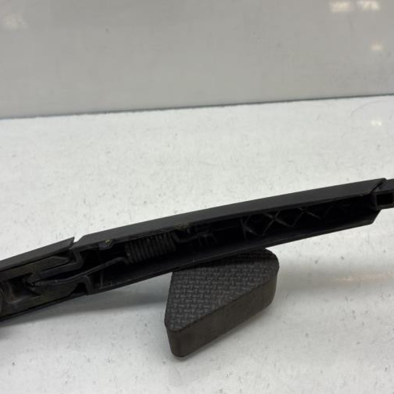 Bras essuie glace arriere DACIA DUSTER 2 Photo n°4