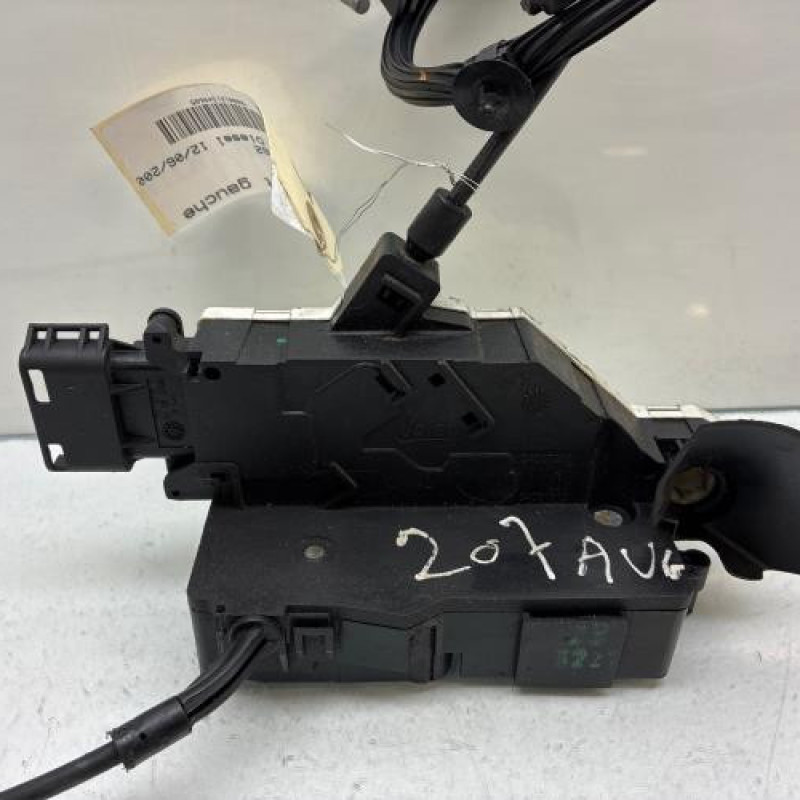 Serrure avant gauche PEUGEOT 207 Photo n°4