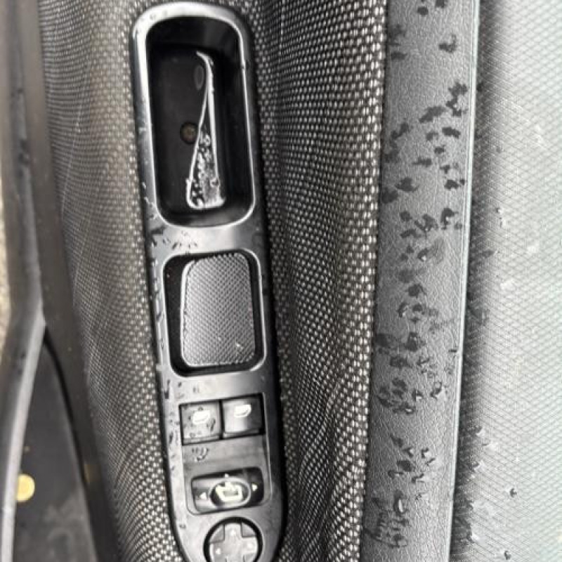 Serrure avant gauche PEUGEOT 207 Photo n°16