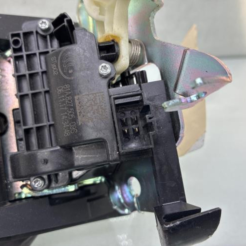 Serrure de coffre AUDI Q2 Photo n°3