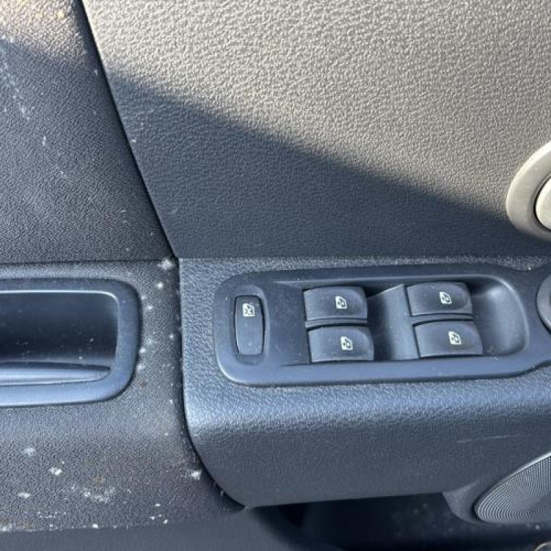 Bras essuie glace arriere RENAULT GRAND MODUS Photo n°15