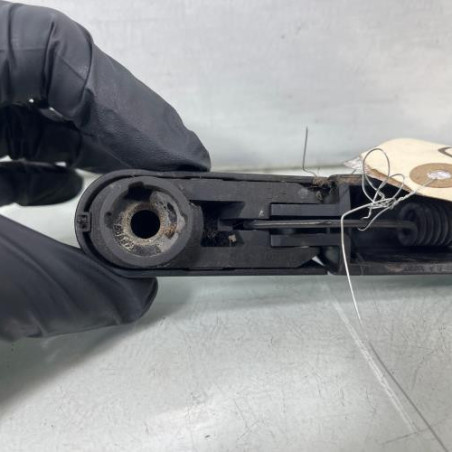 Bras essuie glace arriere PEUGEOT 3008 1