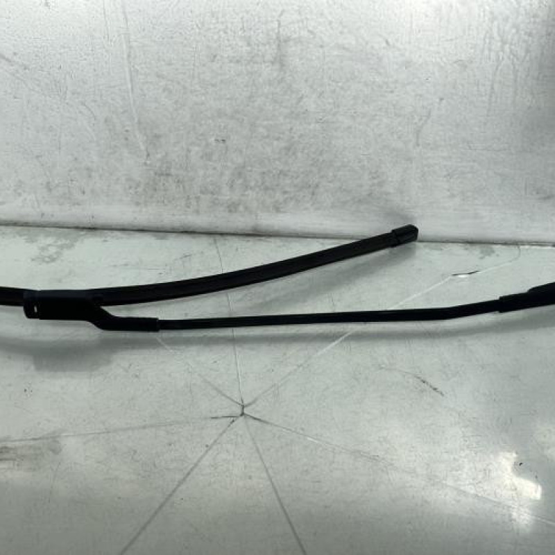 Bras essuie glace avant gauche PEUGEOT 3008 1 Photo n°1