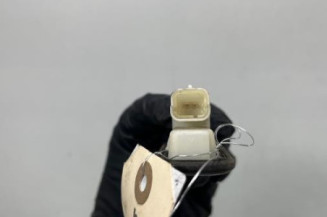 Bouton de coffre PEUGEOT 3008 1