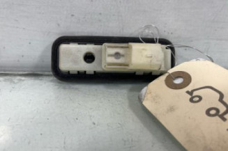 Bouton de coffre PEUGEOT 3008 1