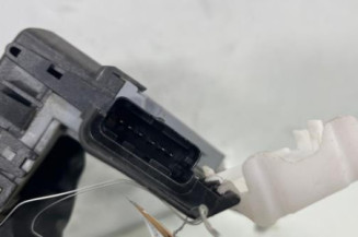 Serrure avant gauche PEUGEOT 3008 1