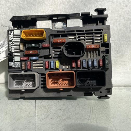 Boitier servitude moteur (BSM) PEUGEOT 3008 1 Photo n°1