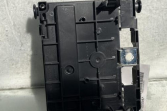 Boitier servitude moteur (BSM) PEUGEOT 3008 1